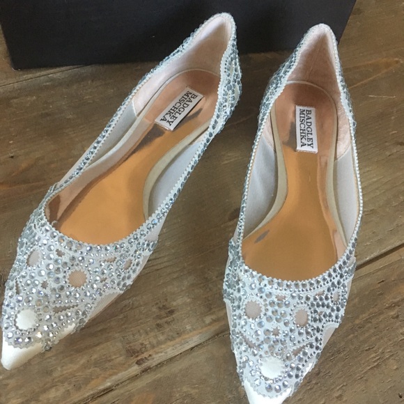 gigi flats badgley mischka